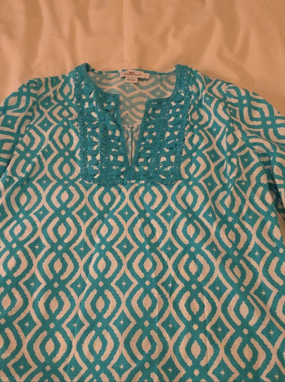 Vineyard Vines Turquoise and White Geometric Tunic